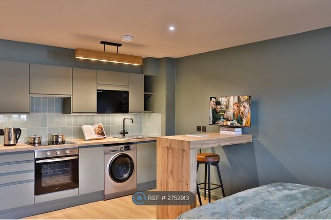 Flat, Brand New  Private Parking, Bicester photo 3