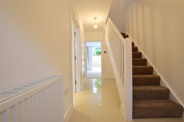 7, Kensington Mews, Goods Station Road photo 2