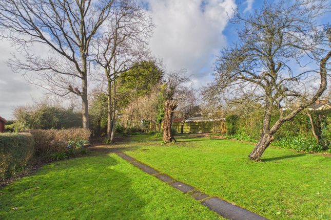 5, Moorpark Avenue, Bristol photo 2