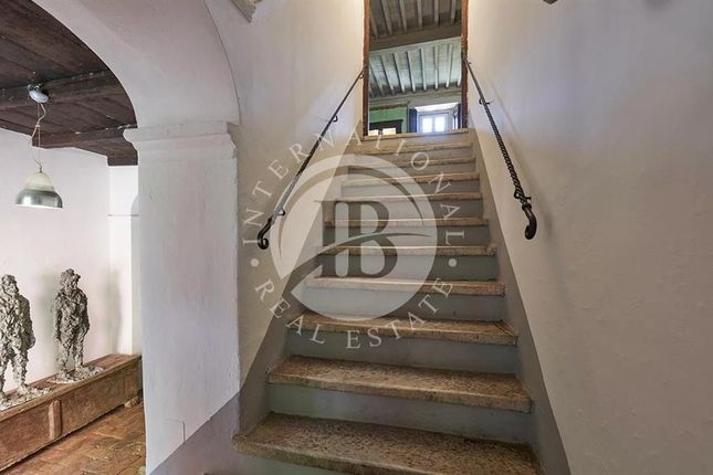 Villa for sale in Pietrasanta, Tuscany, 55045, Italy