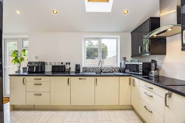 33, Nightingale Avenue, Hathern photo 3