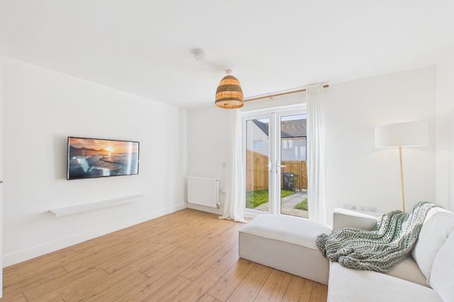 Niven Way, Maybury, Edinburgh, EH12 8FQ, Edinburgh photo 4