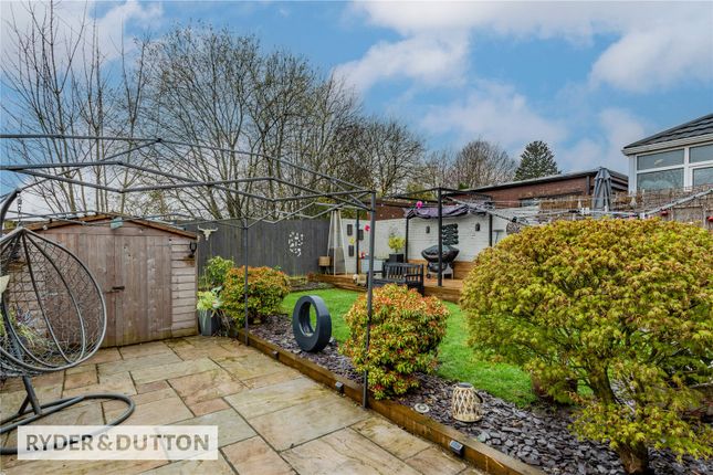 72, Pennine View, Oldham photo 2
