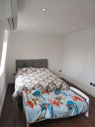 Flat 24 Tudor Court 2, Crewys Road, Greater London photo 3