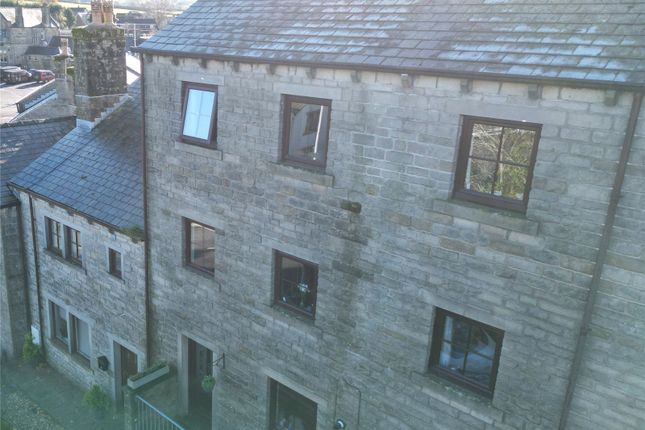Town house for sale in Annarly Fold, Worsthorne, Burnley, Lancashire