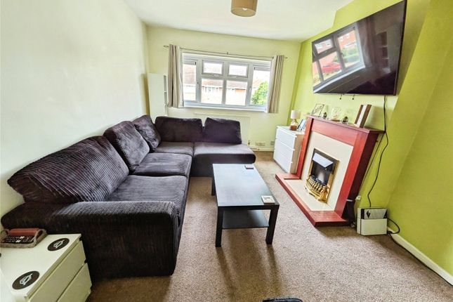 6A, Clee Hill Drive, Wolverhampton photo 5