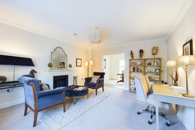 37 Hampdens Way, Watlington photo 3