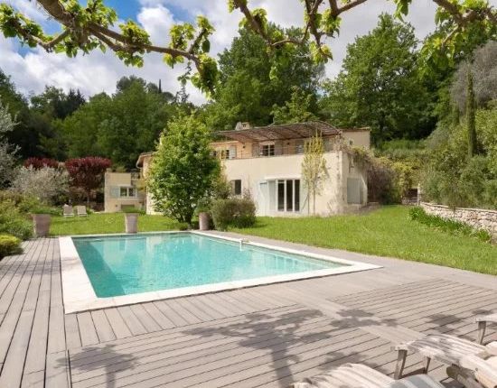 Detached house for sale in Le Bar-Sur-Loup, 06620, France