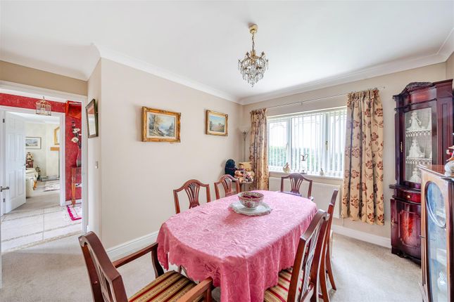 25b, Pencefnarda Road, Swansea photo 4