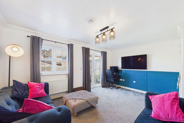20 Oak Drive, Workington photo 2