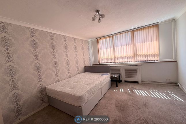 Tawney Road, London photo 4