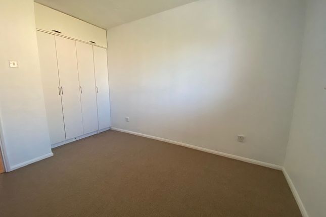 14 Sussex Road, Bury St. Edmunds photo 4