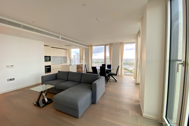 Flat for sale in Southbank Tower, 55 Upper Ground, London