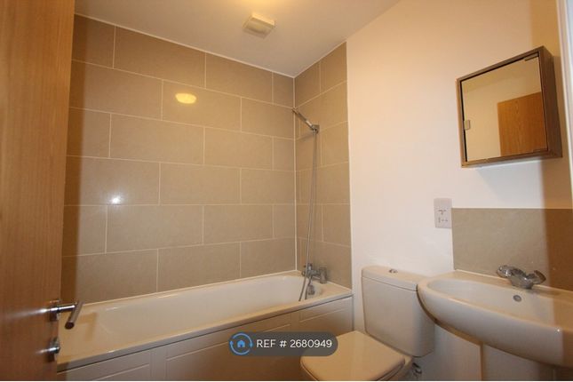Austin Heights, Hartnup St, Maidstone photo 4