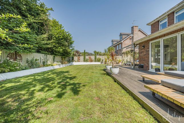 37 Moorland Avenue, Newton, Swansea photo 4