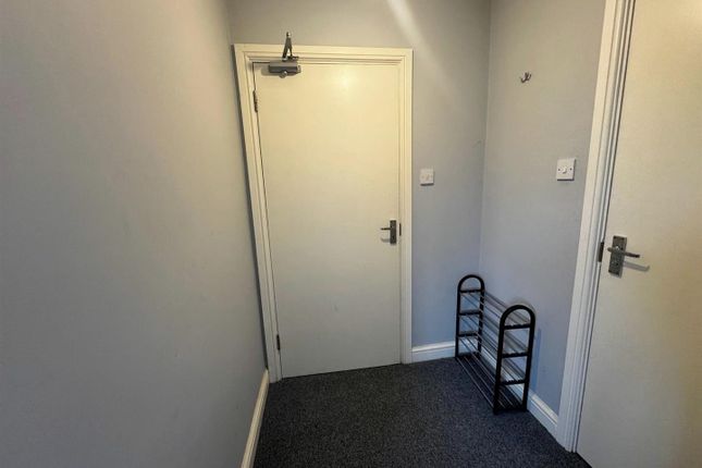 Flat 2F,, Old Fallow Road, Cannock photo 2