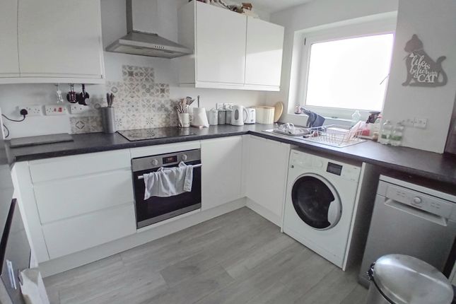 Flat for sale in Sutton Place, Bexhill On Sea
