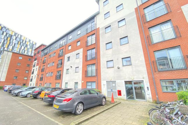 Thumbnail Flat for sale in Wooden Street, Salford