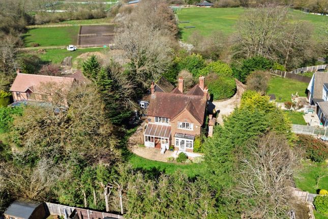 Melfort Cottage, Chandlers Lane, Hampshire photo 3
