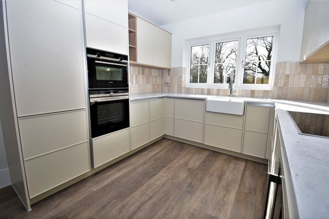Detached house to rent in Goldfinches, Crookham Village, Hampshire