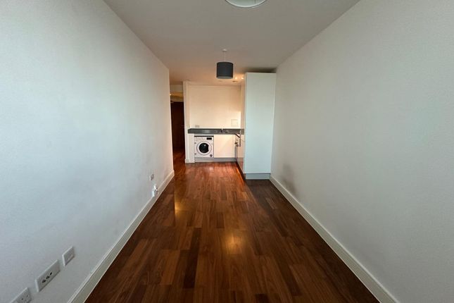 Apartment 605, Metropolitan House, 1, Hagley Road, West Midlands photo 3
