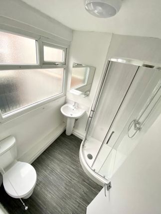 Flat for sale in St Marks Road, Tipton