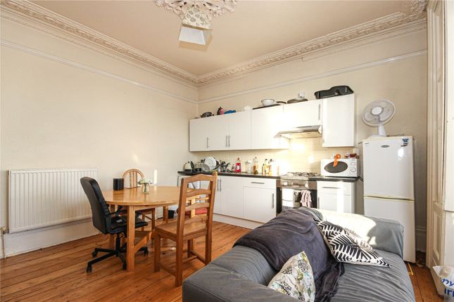 Hall Floor Flat, 107, Ashley Road, Bristol photo 2