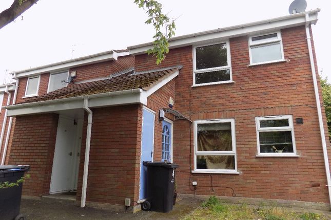 Thumbnail Maisonette to rent in Bagleys Road, Brierley Hill