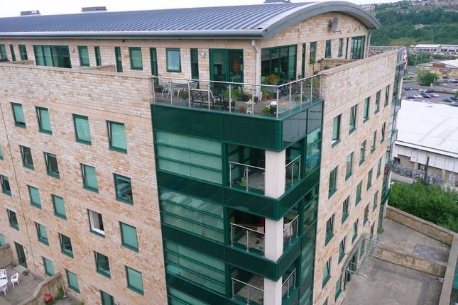 Thumbnail Flat to rent in Stonegate House, Stone Street, Bradford, West Yorkshire