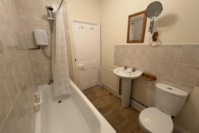11a, Regent Street, Shanklin photo 4