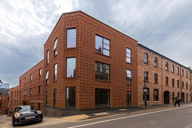 2-bed flat on 23-25, Apartment 12, Birmingham, £340,000