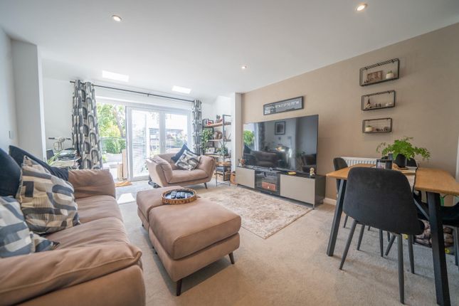 6,, Daylesford, Littlemoor Road, Weymouth photo 3