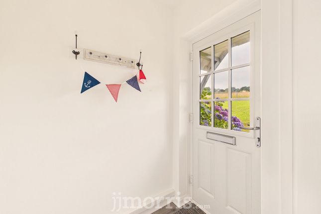 26 Penrallt Cottages, Aberporth, Cardigan photo 3