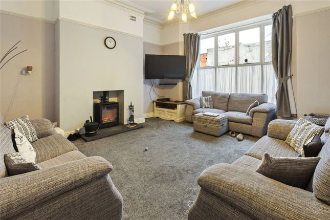 35, Abbey Road, N E Lincs photo 3