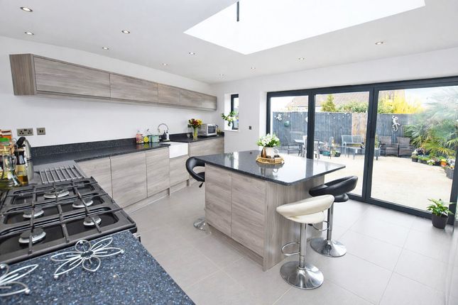 12, Fullers Close, Maidstone photo 4