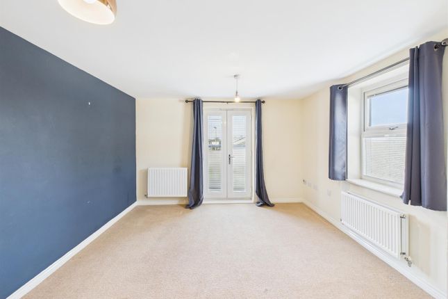 27, Littledale Row, Newquay photo 4