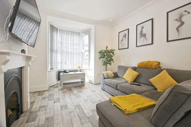 75, Osborne Road, Pontypool photo 2
