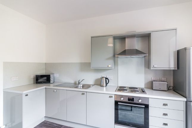 Flat to rent in St Peter Street, West End, Dundee