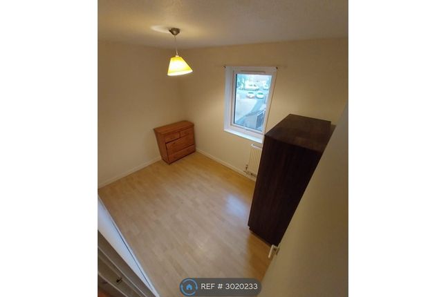 Merrydale Square, Northampton photo 5
