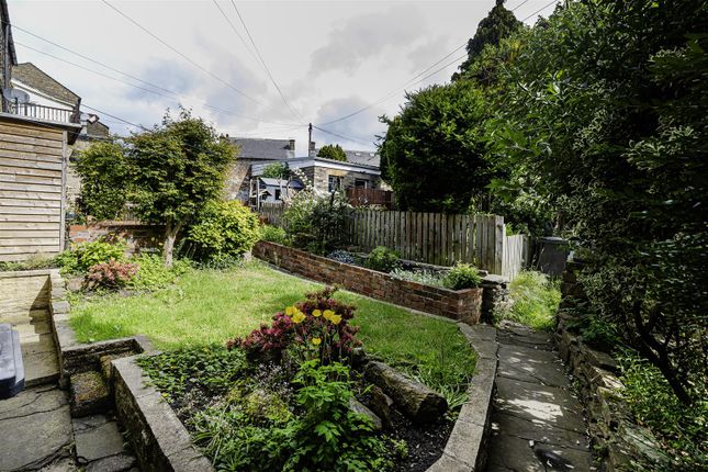 202, Halifax Road, Huddersfield photo 4