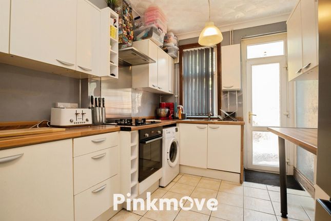 58, Machine Meadow, PONTYPOOL photo 2