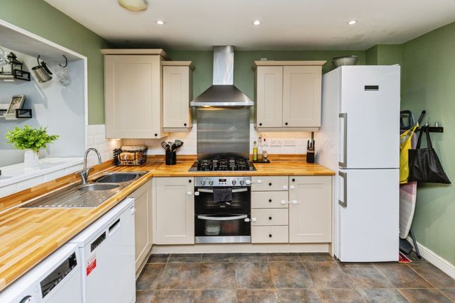 1, Walkham Court, Wrexham photo 3