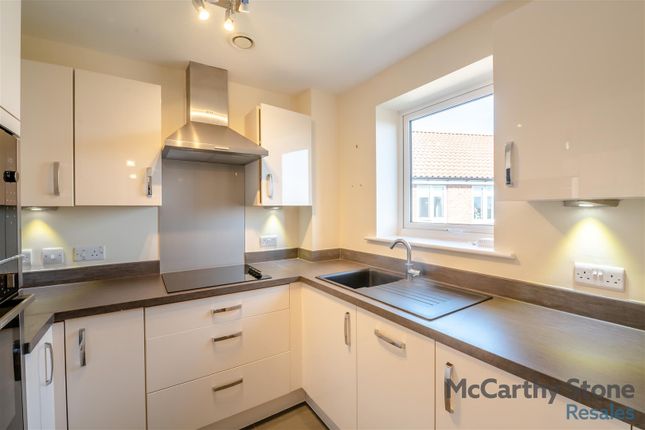 23 Andrews Court, Molescroft Road, Beverley photo 4
