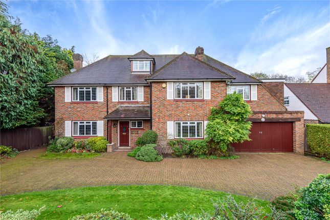 Thumbnail Detached house for sale in Beechwood Drive, Keston