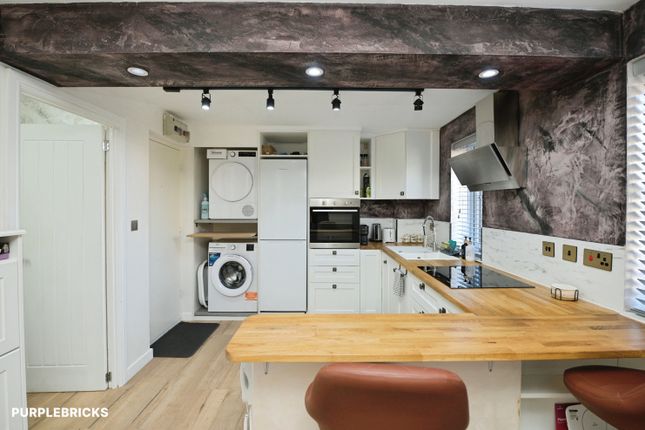 Lewes Close, Grays photo 3