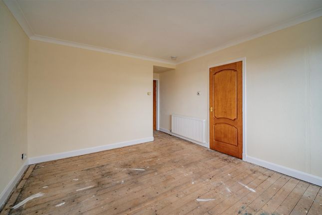 24, Edzell Street, Dundee photo 4