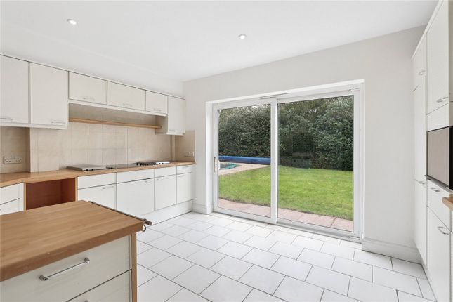 Witts End, 5, Ince Road, Burwood Park photo 4