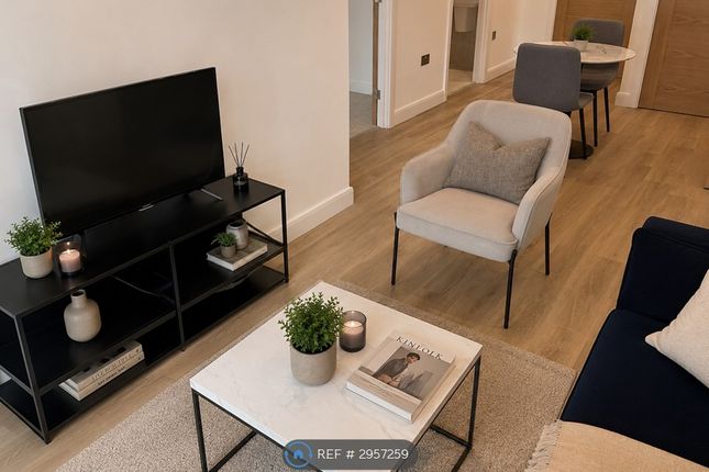 Apartment, The Mount Richmond Hill Approach, Leeds photo 3