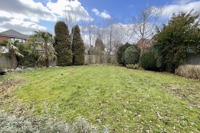 6, Wellfield Place, Wilmslow photo 3