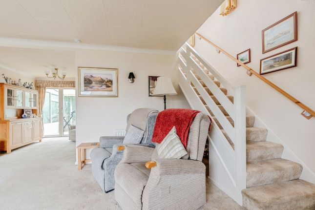 39, Fairways Drive, Lancashire photo 4